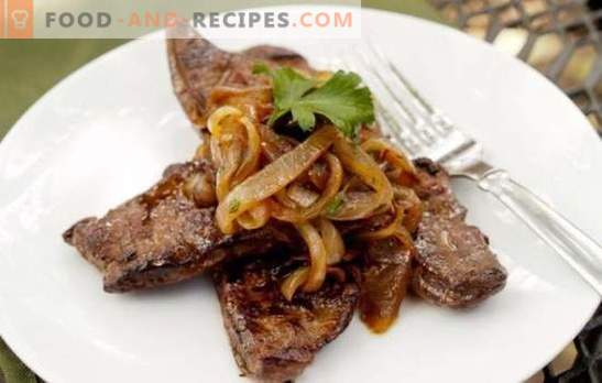 Carne de vită cu ceapă - cum să gătești o carne delicată și suculentă. Carne de vită cu ceapă, morcov și ceapă, ardei și ceapă
