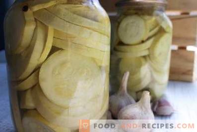 Zucchini marinate cu usturoi