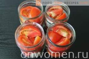 Tomate cu felii cu ceapă și unt pentru iarnă
