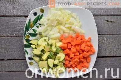 Sopa de verduras con calabacín